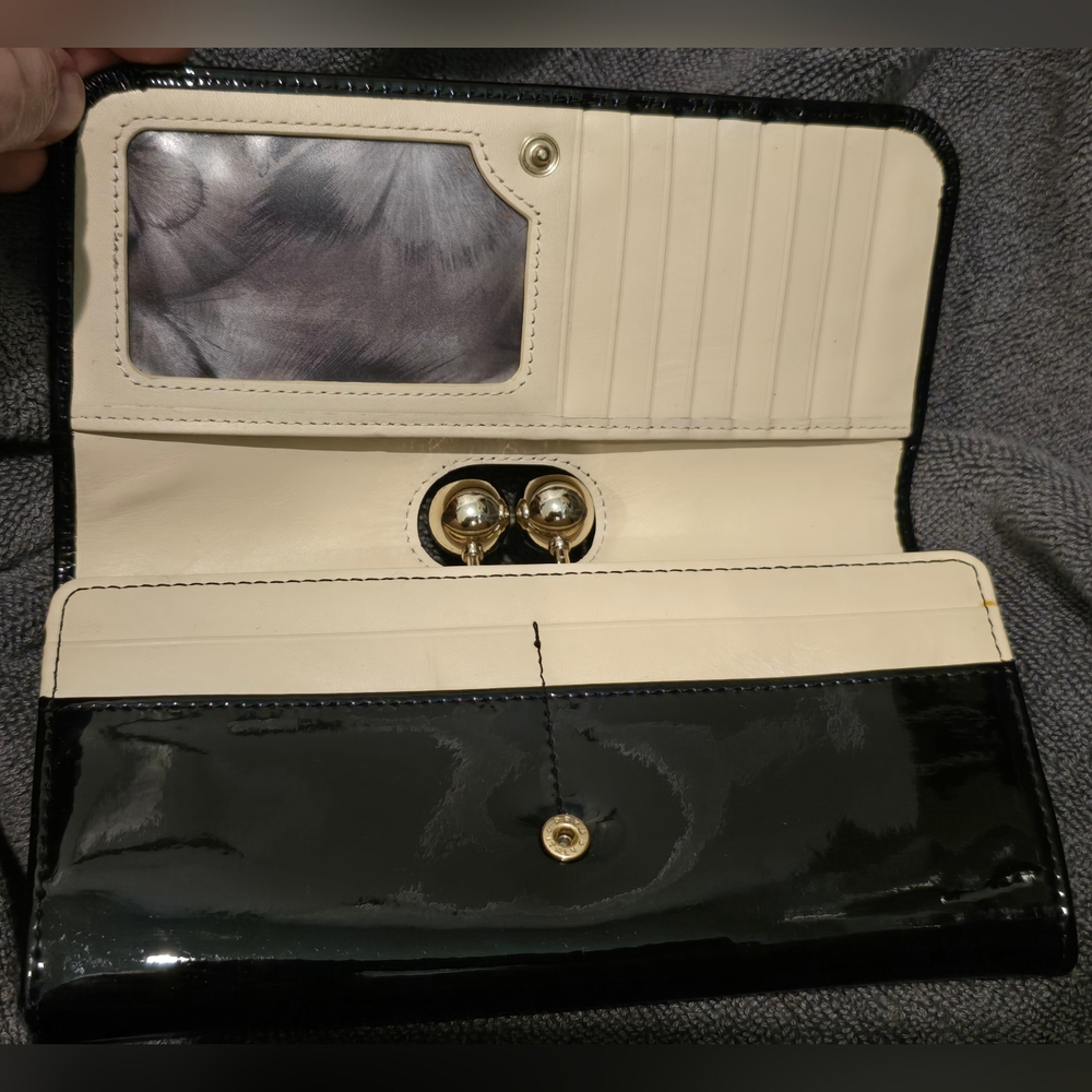 Ted Baker Women’s Black Patent Leather Bobble Matinee Wallet Gold Accents - Picture 2 of 11